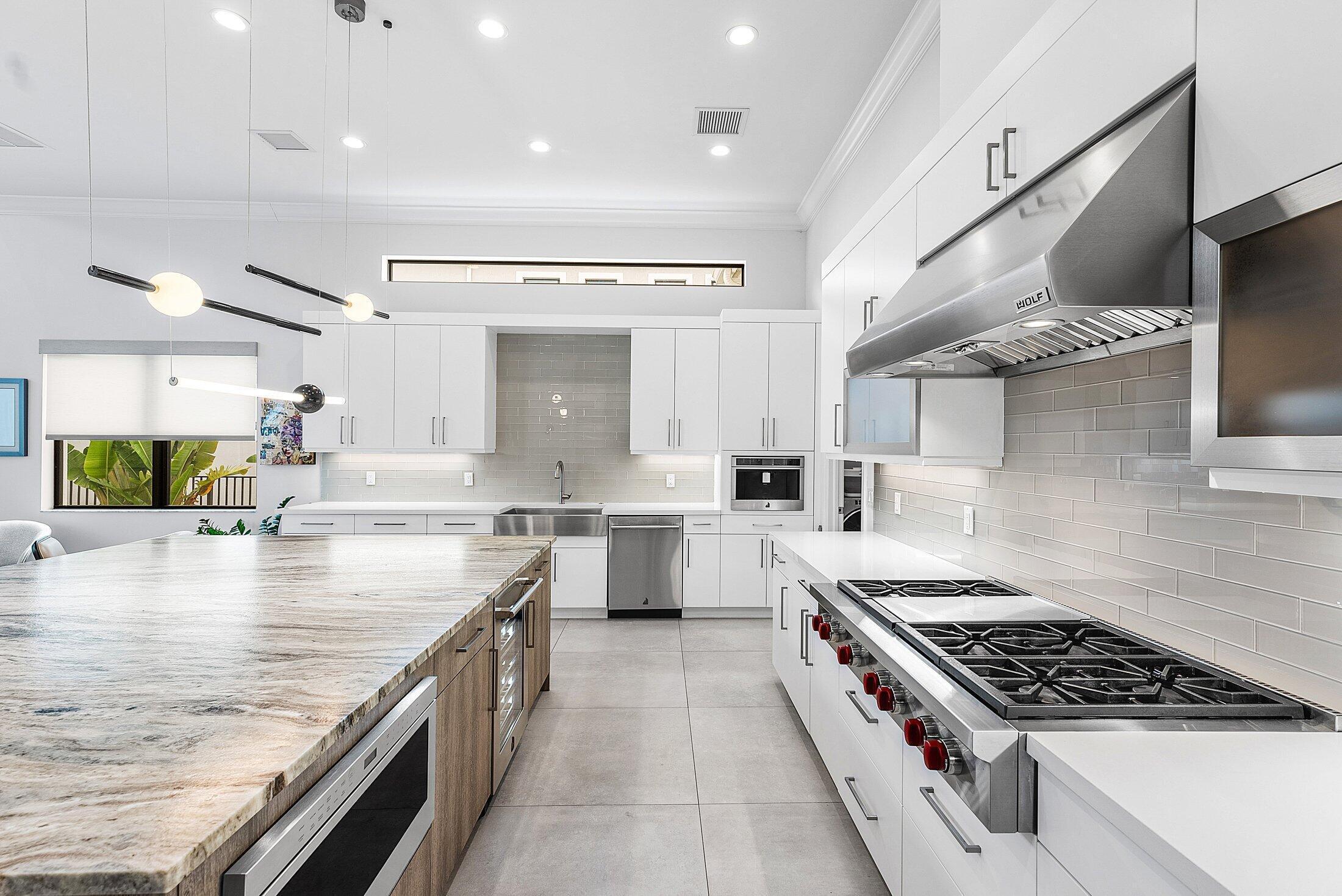 ROYAL PALM POLO - Residential