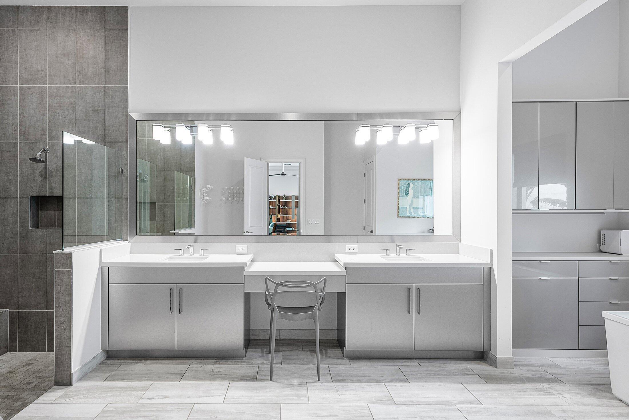 ROYAL PALM POLO - Residential