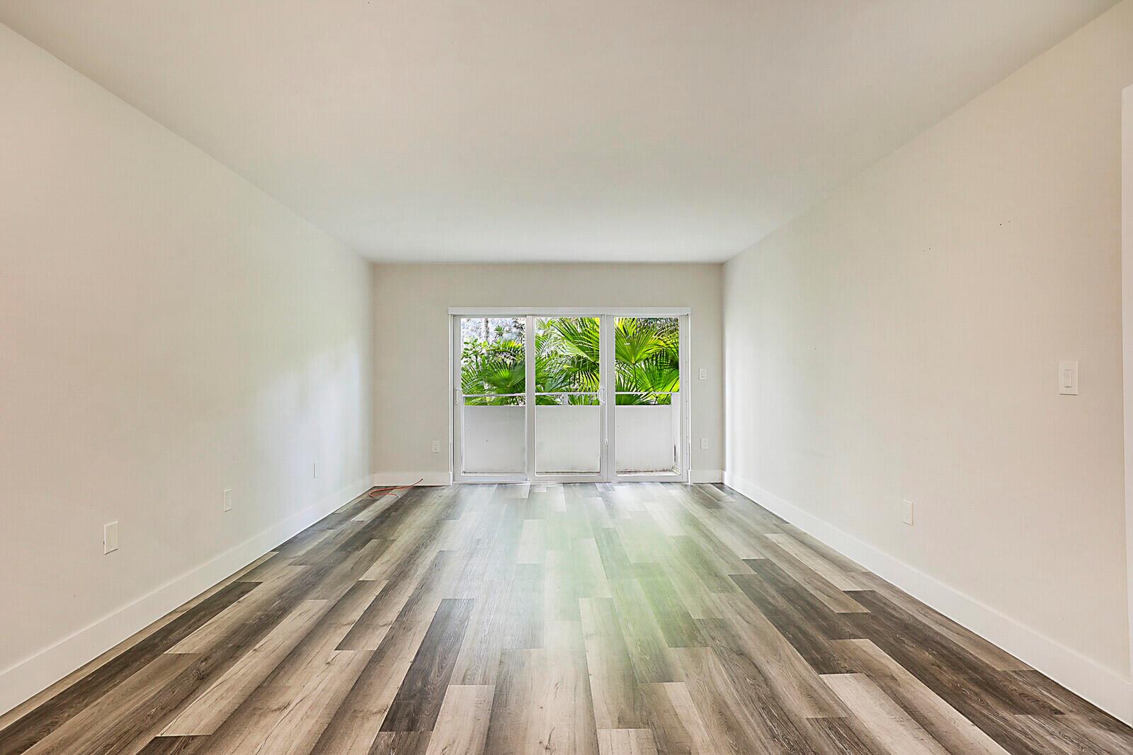 MARIPOSA MANOR CONDO - Residential Lease