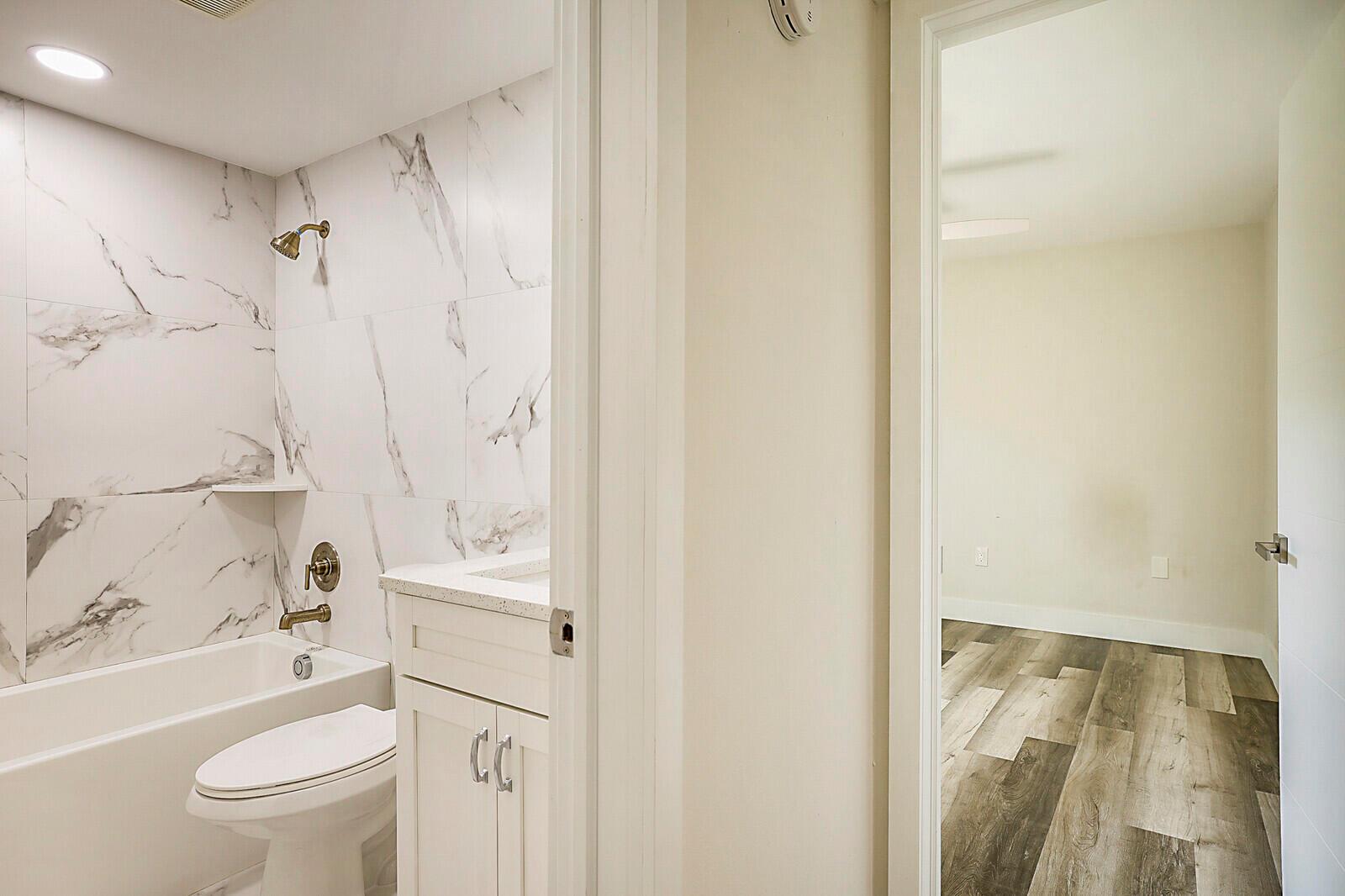 MARIPOSA MANOR CONDO - Residential Lease