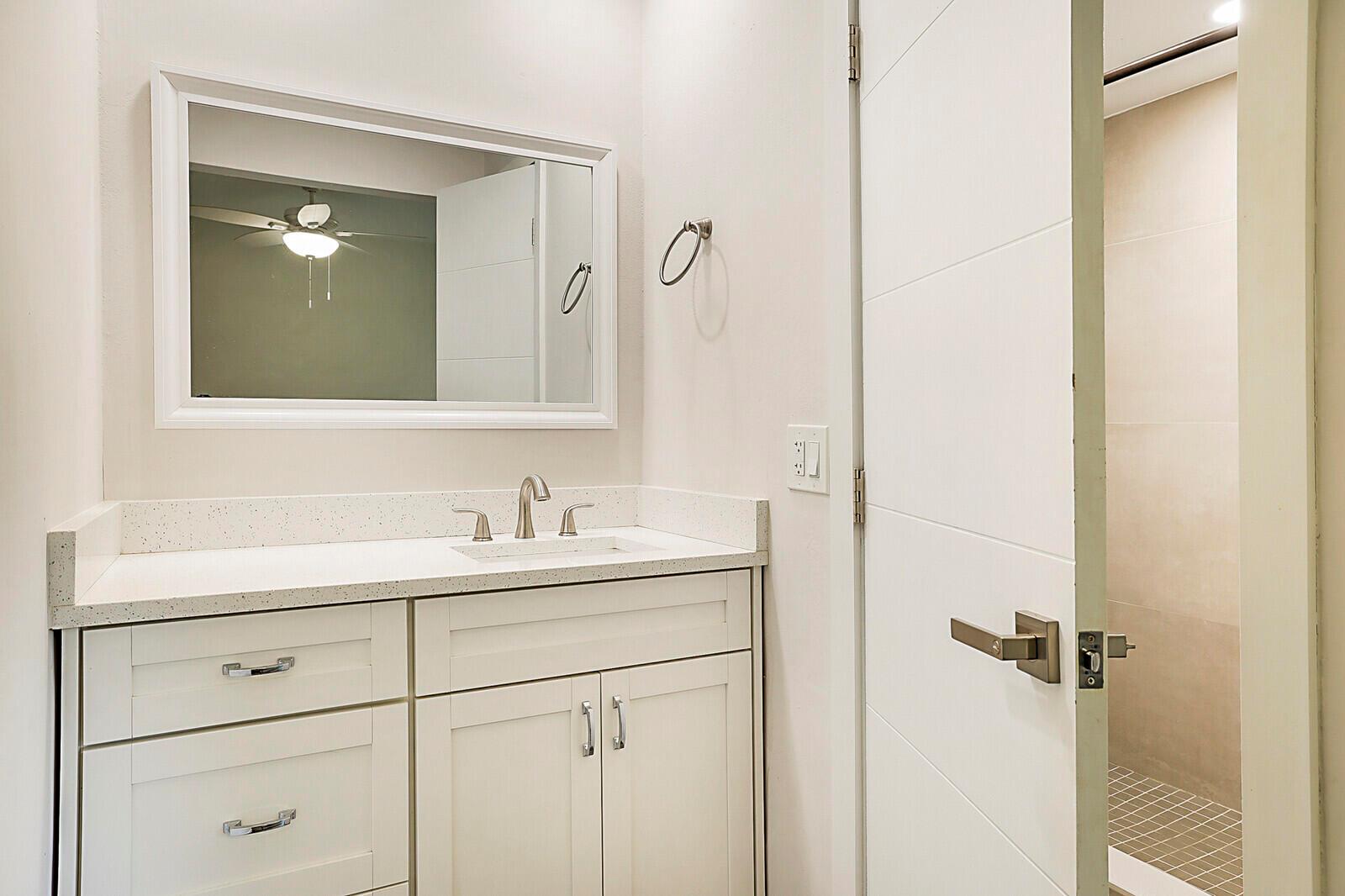 MARIPOSA MANOR CONDO - Residential Lease