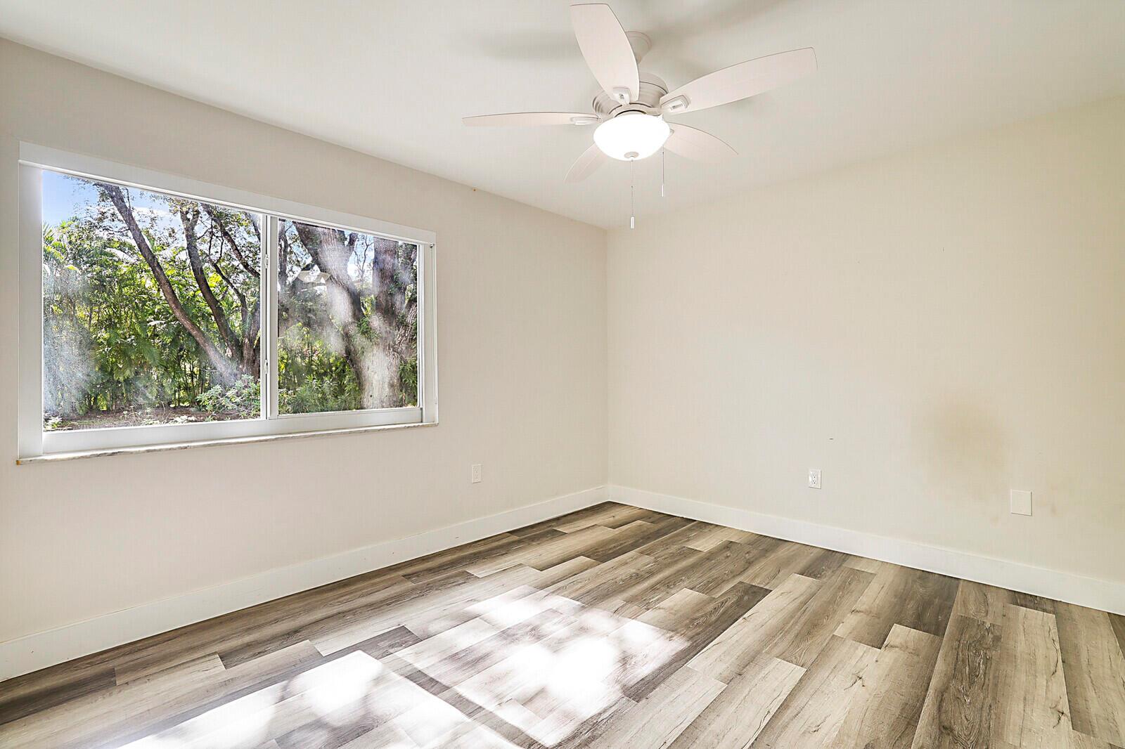 MARIPOSA MANOR CONDO - Residential Lease