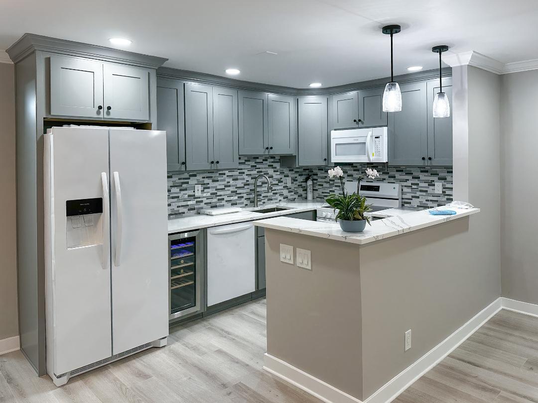 BEDFORD CONDO - Residential