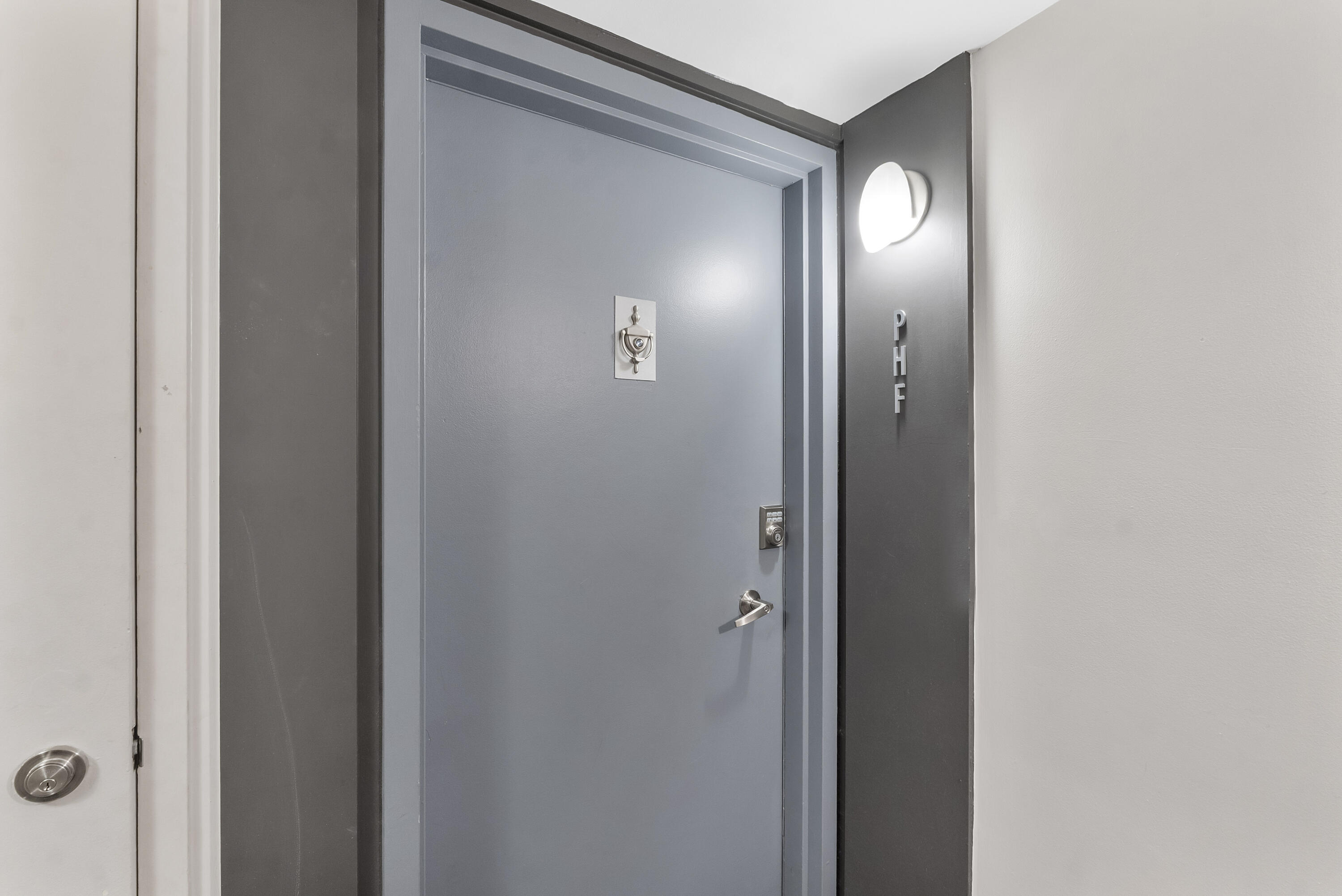 BERKLEY SOUTH CONDO - Residential