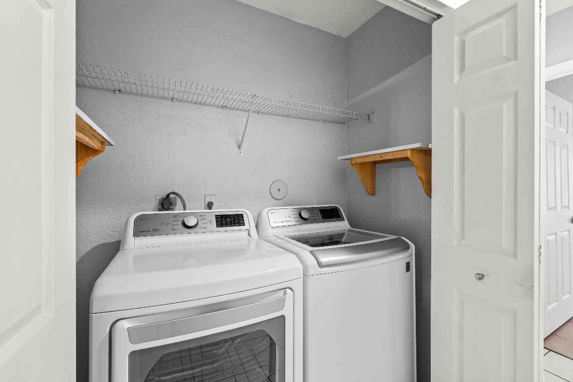 GREENVIEW SHORES 2 OF WELLINGTON - Residential Lease