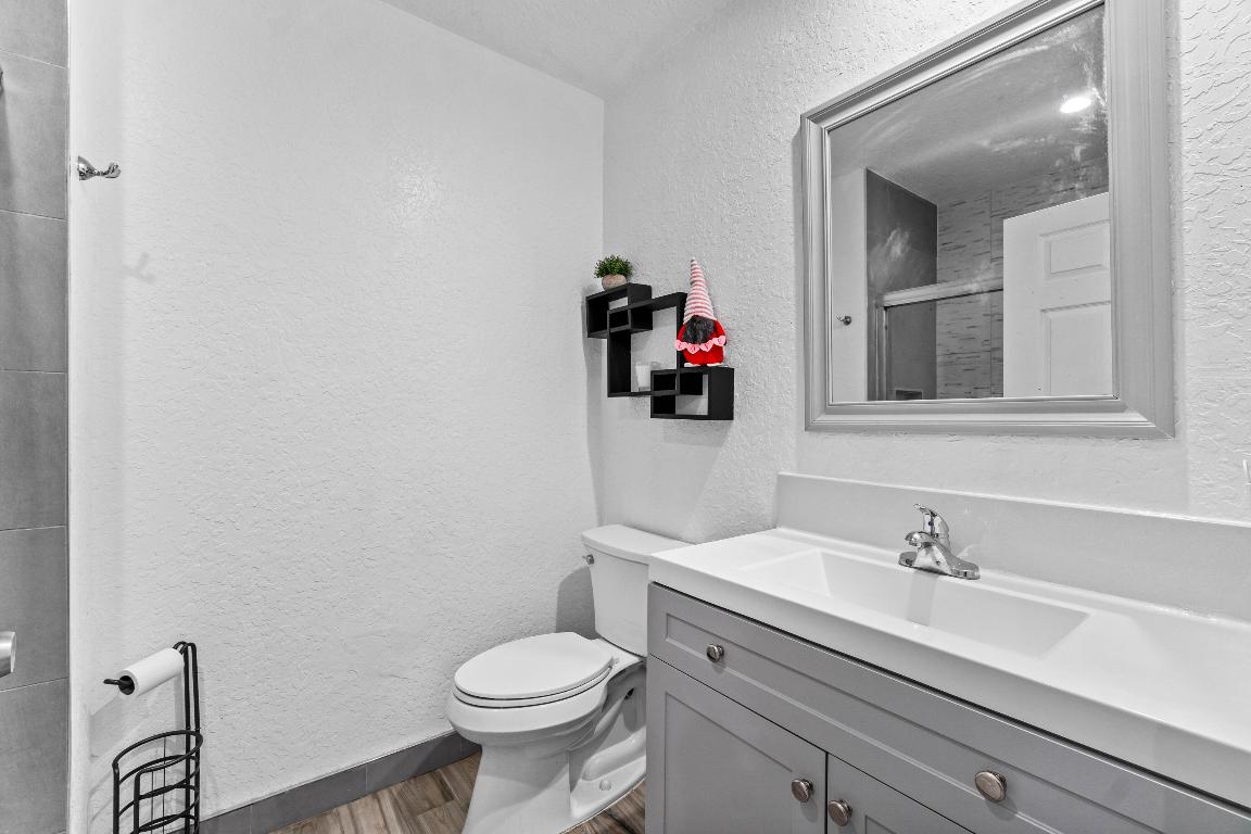 GREENVIEW SHORES 2 OF WELLINGTON - Residential Lease