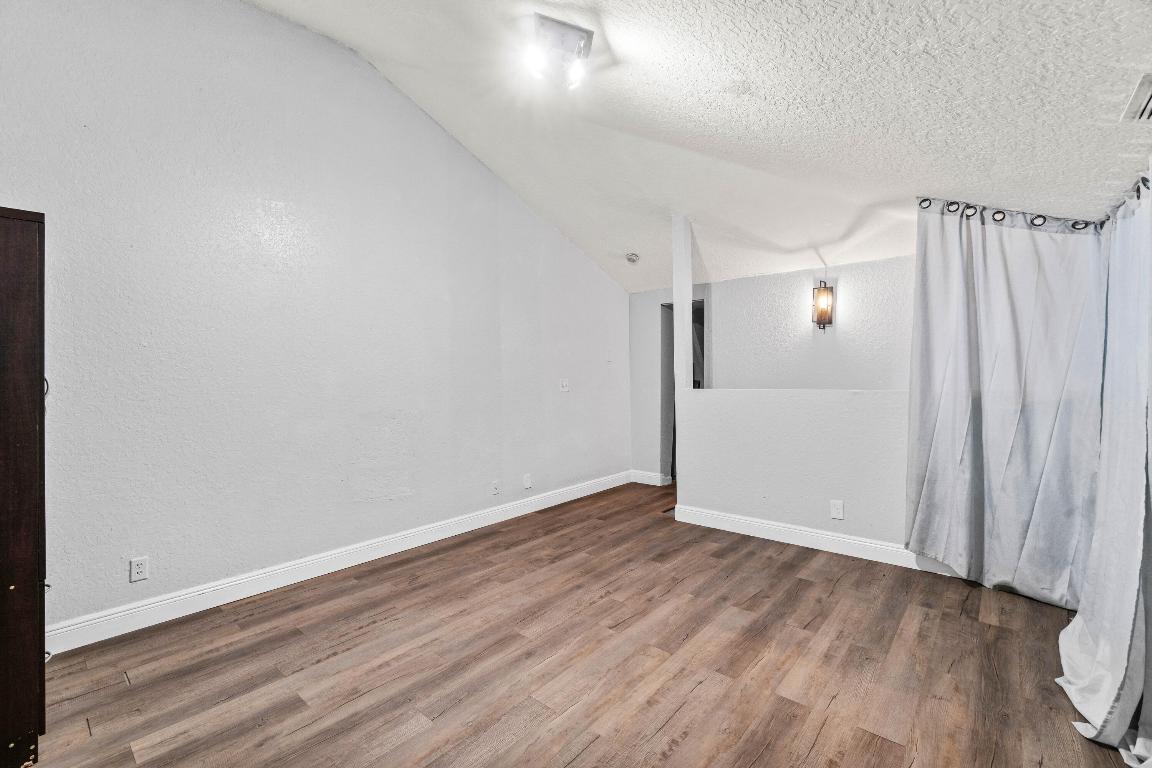 GREENVIEW SHORES 2 OF WELLINGTON - Residential Lease