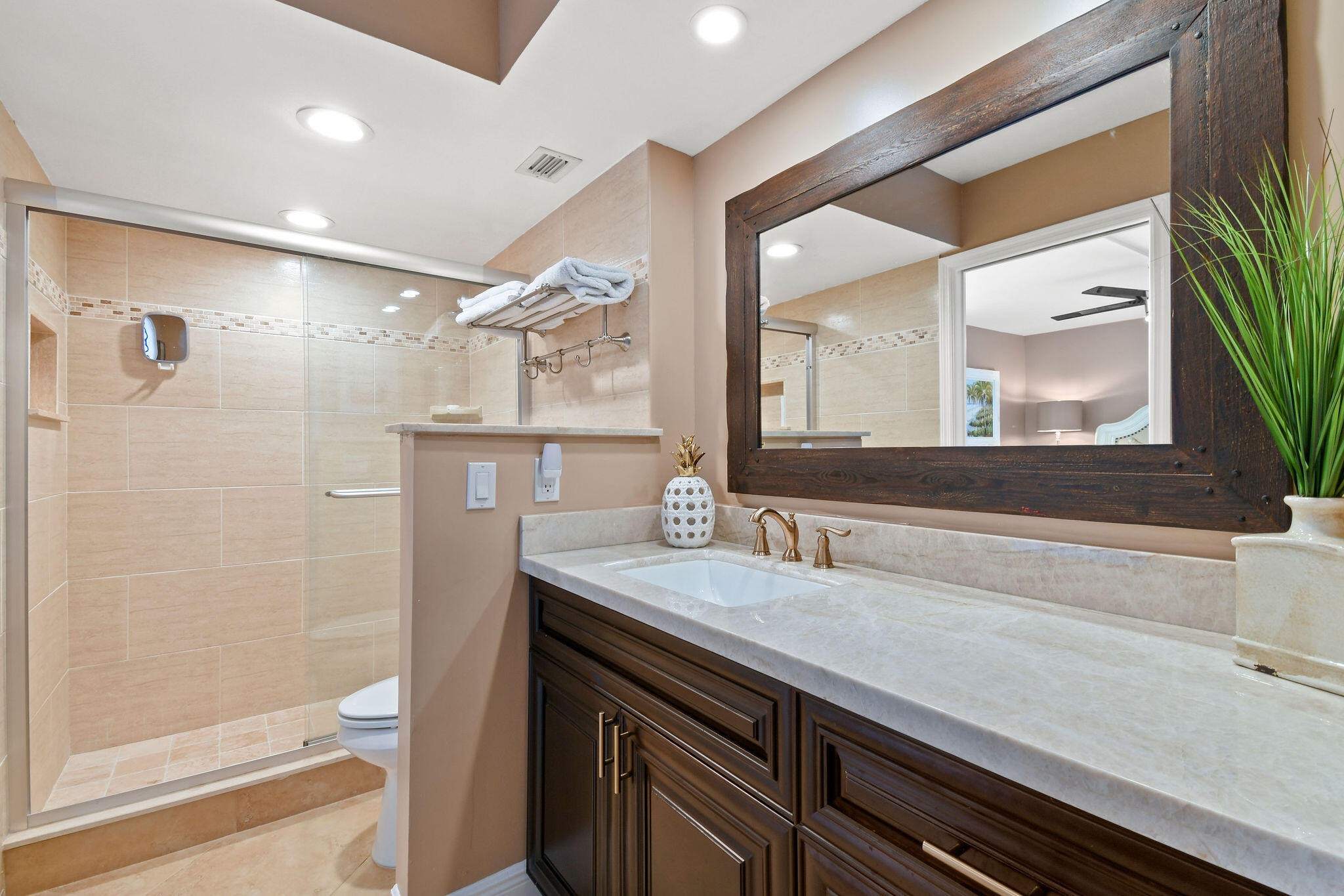 LAVERS DELRAY RACQUET CLUB CONDO - Residential