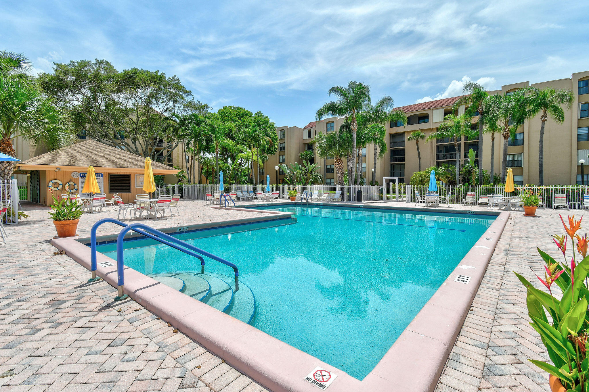 LAVERS DELRAY RACQUET CLUB CONDO - Residential
