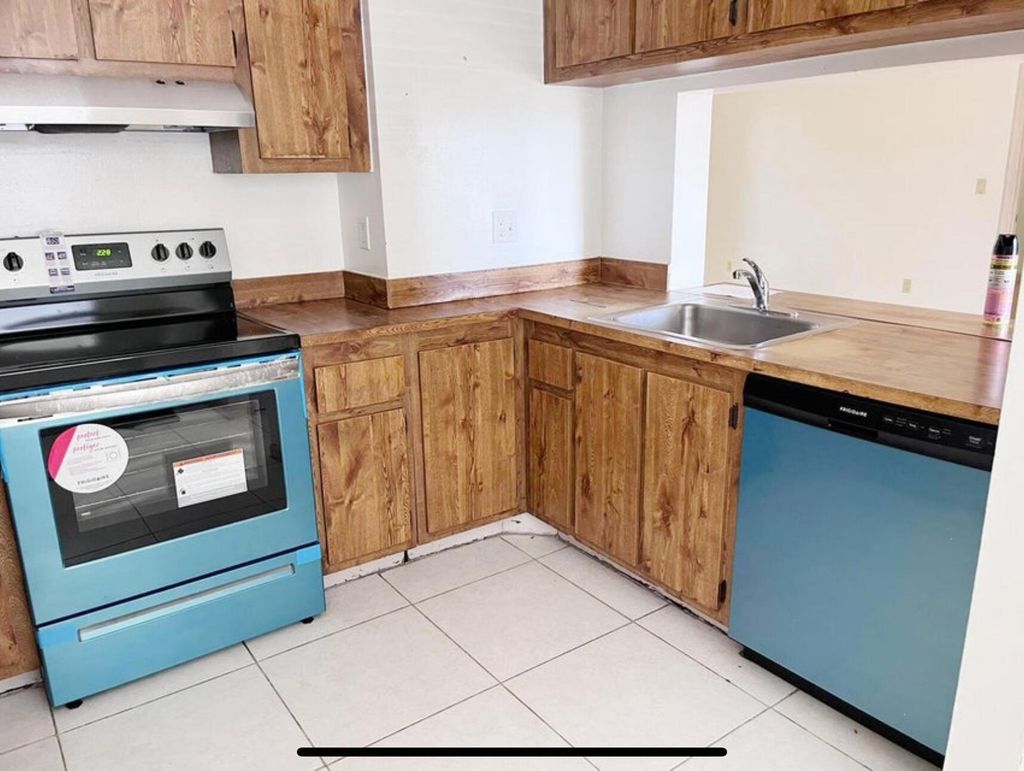 Photo of 11309 Royal Palm Boulevard #E-3, Coral Springs, FL 33065 (MLS # R11069839)