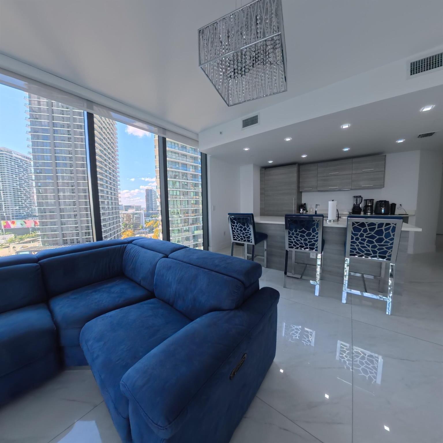 PARAISO BAY CONDO - Residential