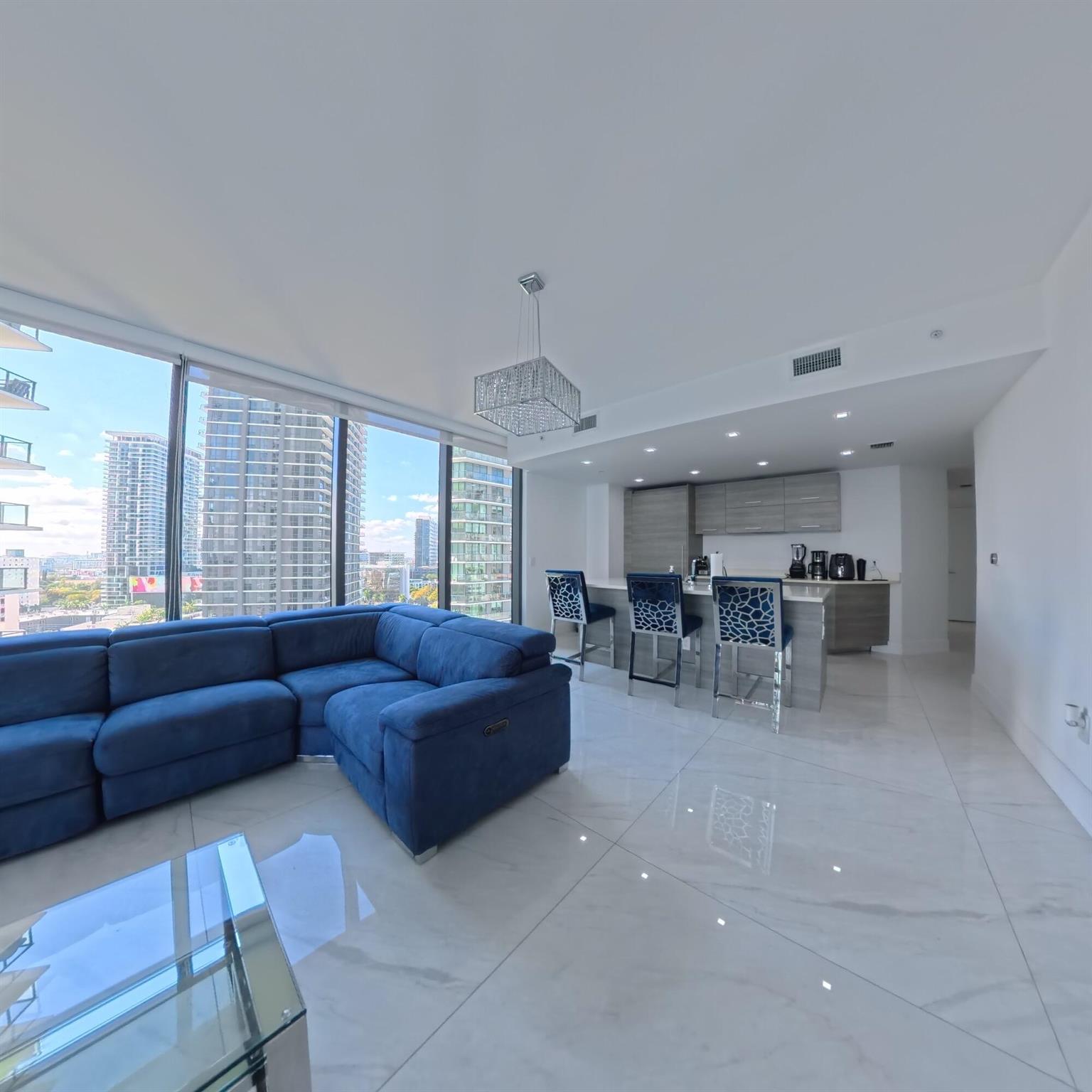 PARAISO BAY CONDO - Residential