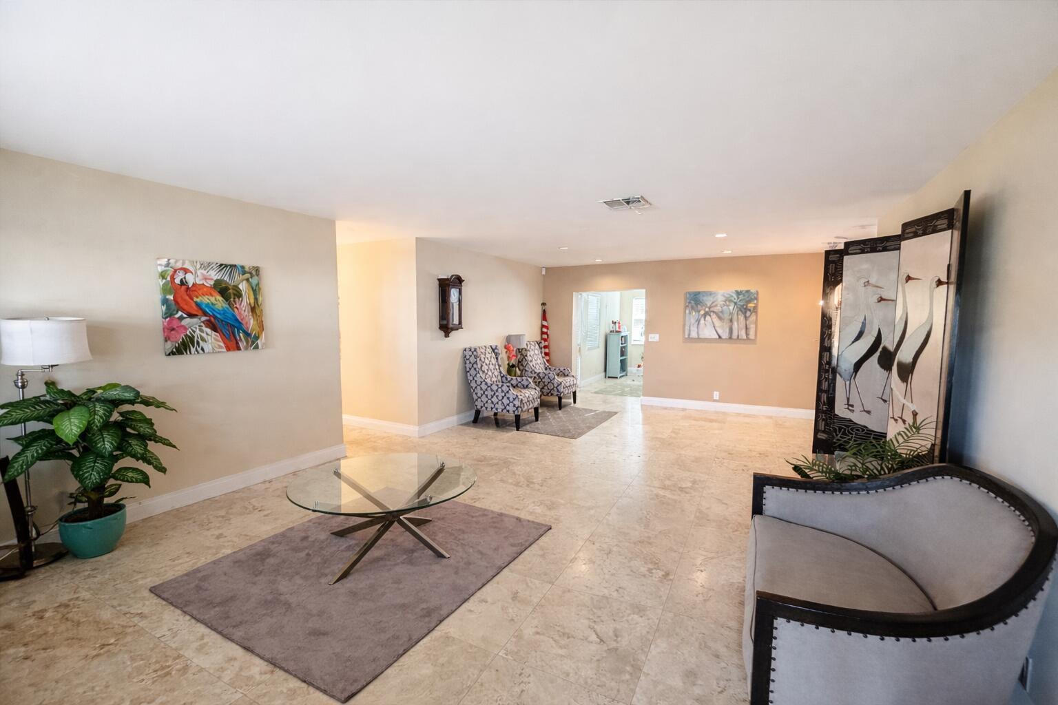 ROYAL PALM ACRES ELEVENTH SEC - Residential Lease