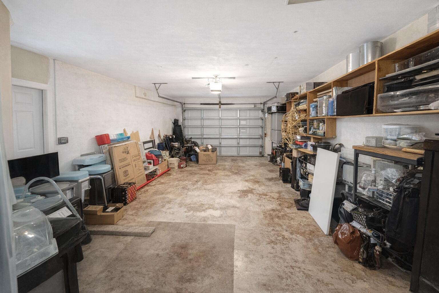 ROYAL PALM ACRES ELEVENTH SEC - Residential Lease