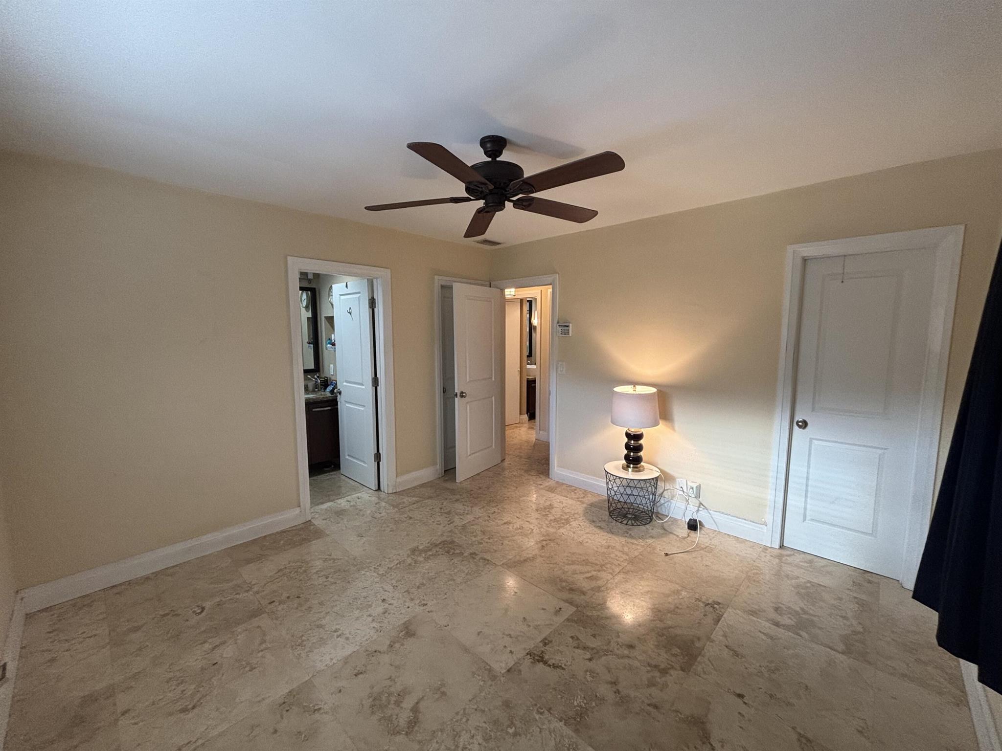 ROYAL PALM ACRES ELEVENTH SEC - Residential Lease