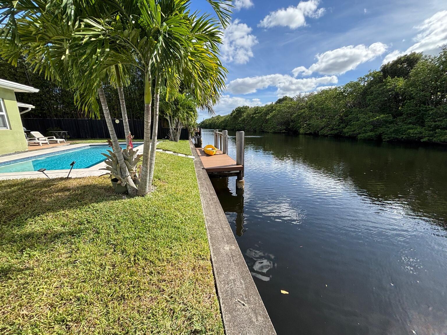 ROYAL PALM ACRES ELEVENTH - Residential Lease