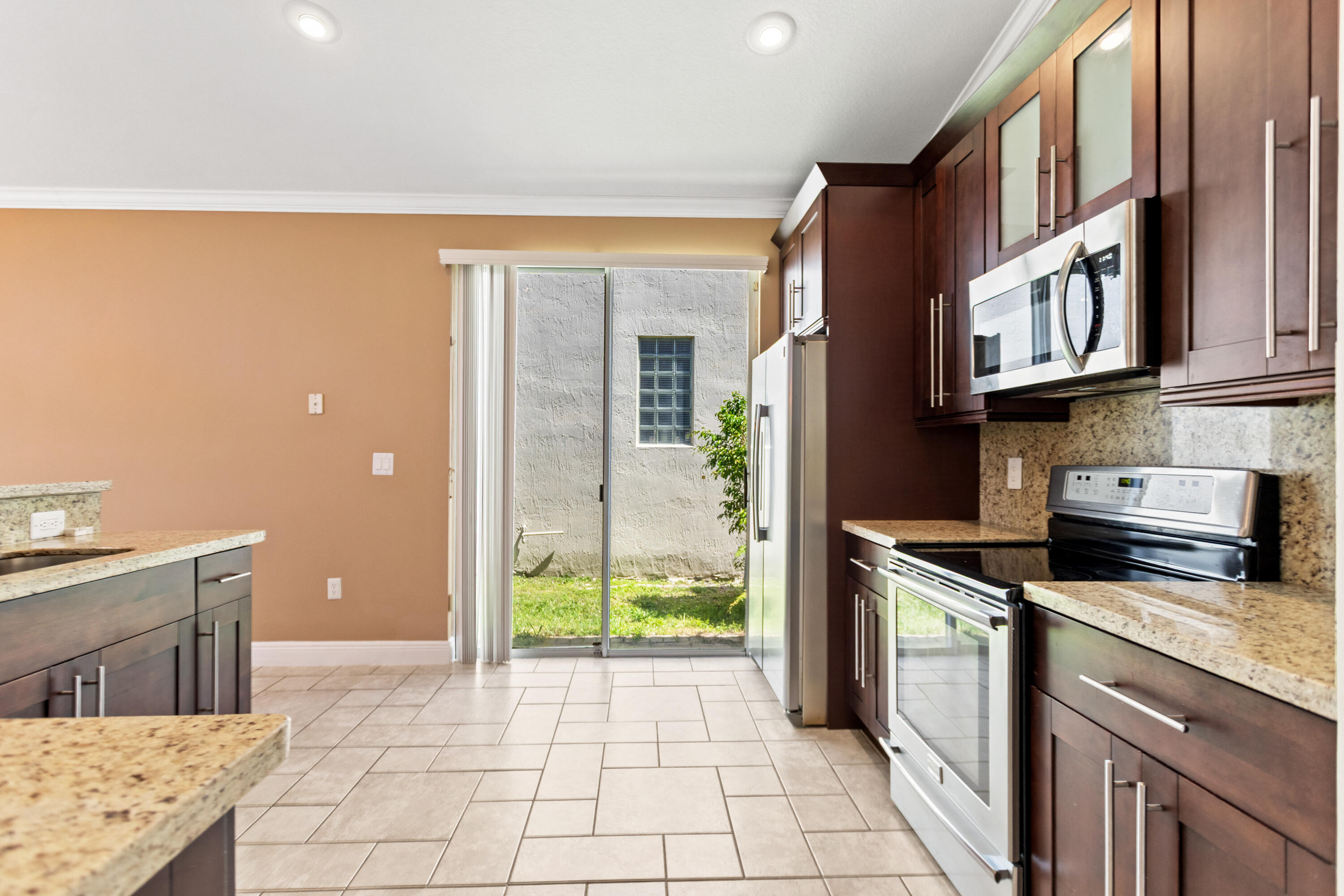 LAKEVIEW DRIVE SUBDIVISION - Residential