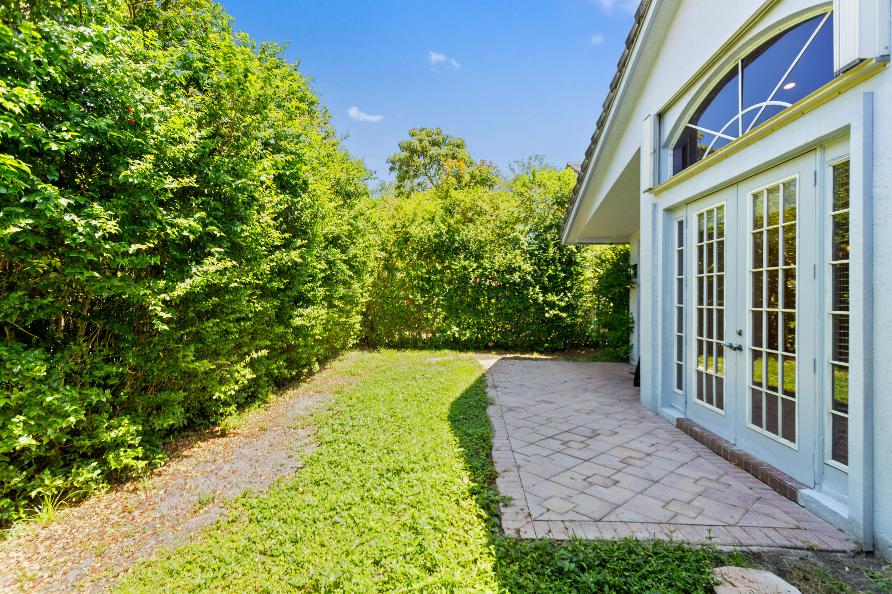 LAKEVIEW DRIVE SUBDIVISION - Residential