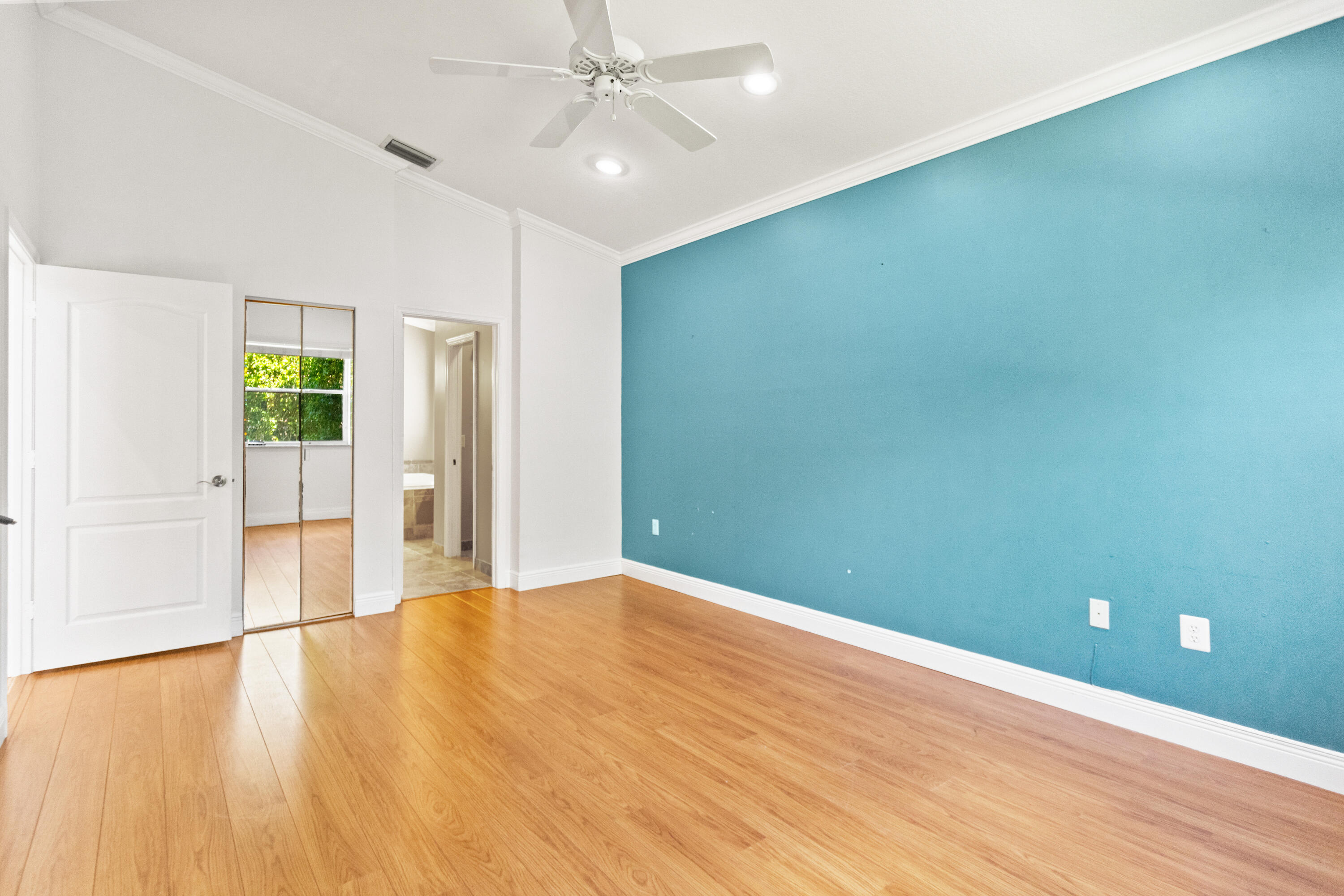 LAKEVIEW DRIVE SUBDIVISION - Residential