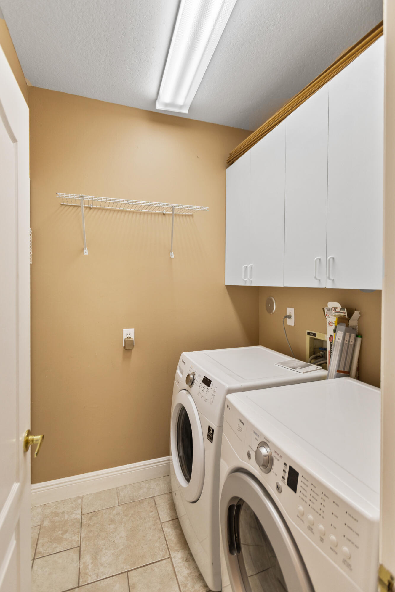 LAKEVIEW DRIVE SUBDIVISION - Residential