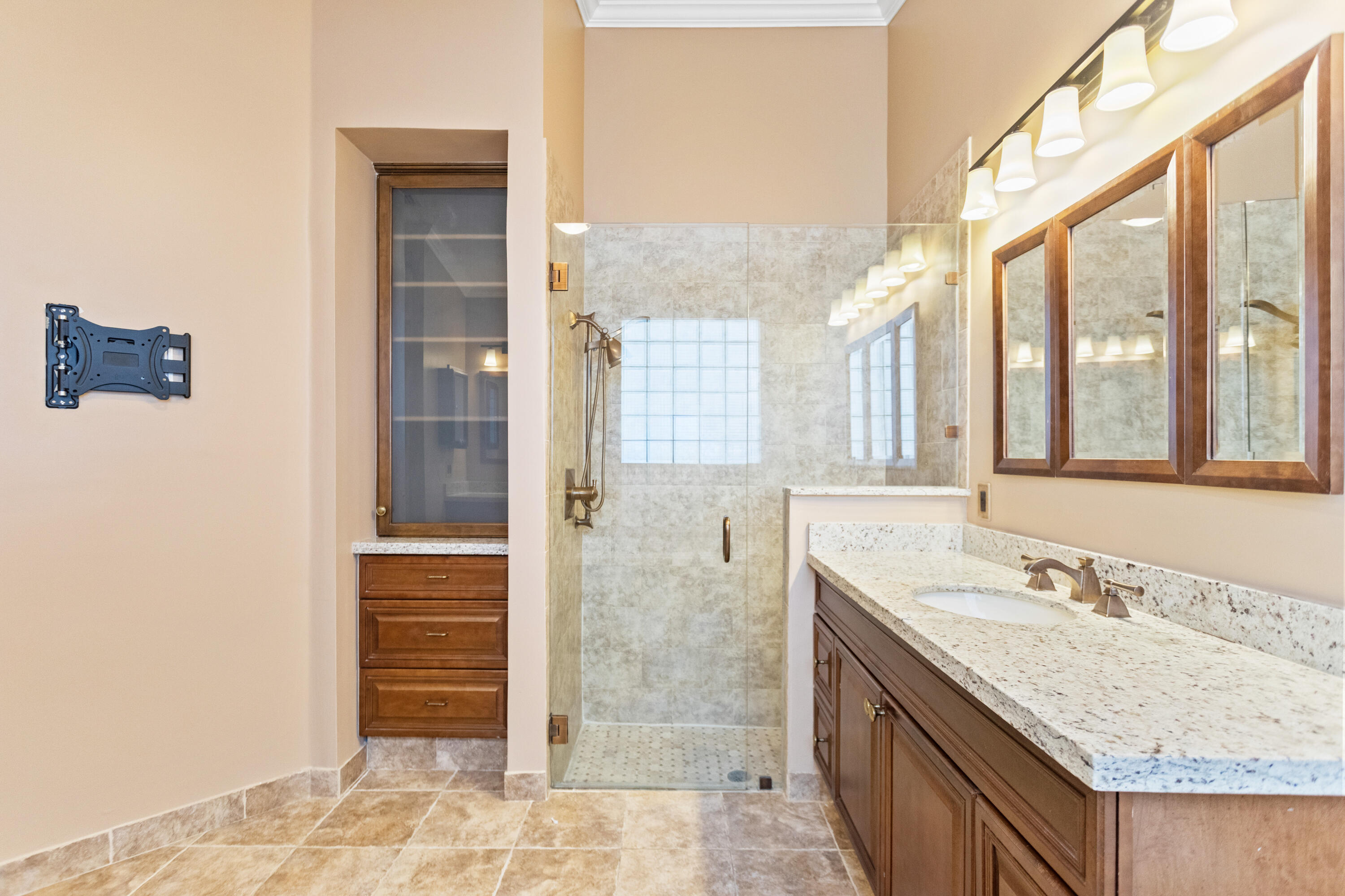 LAKEVIEW DRIVE SUBDIVISION - Residential