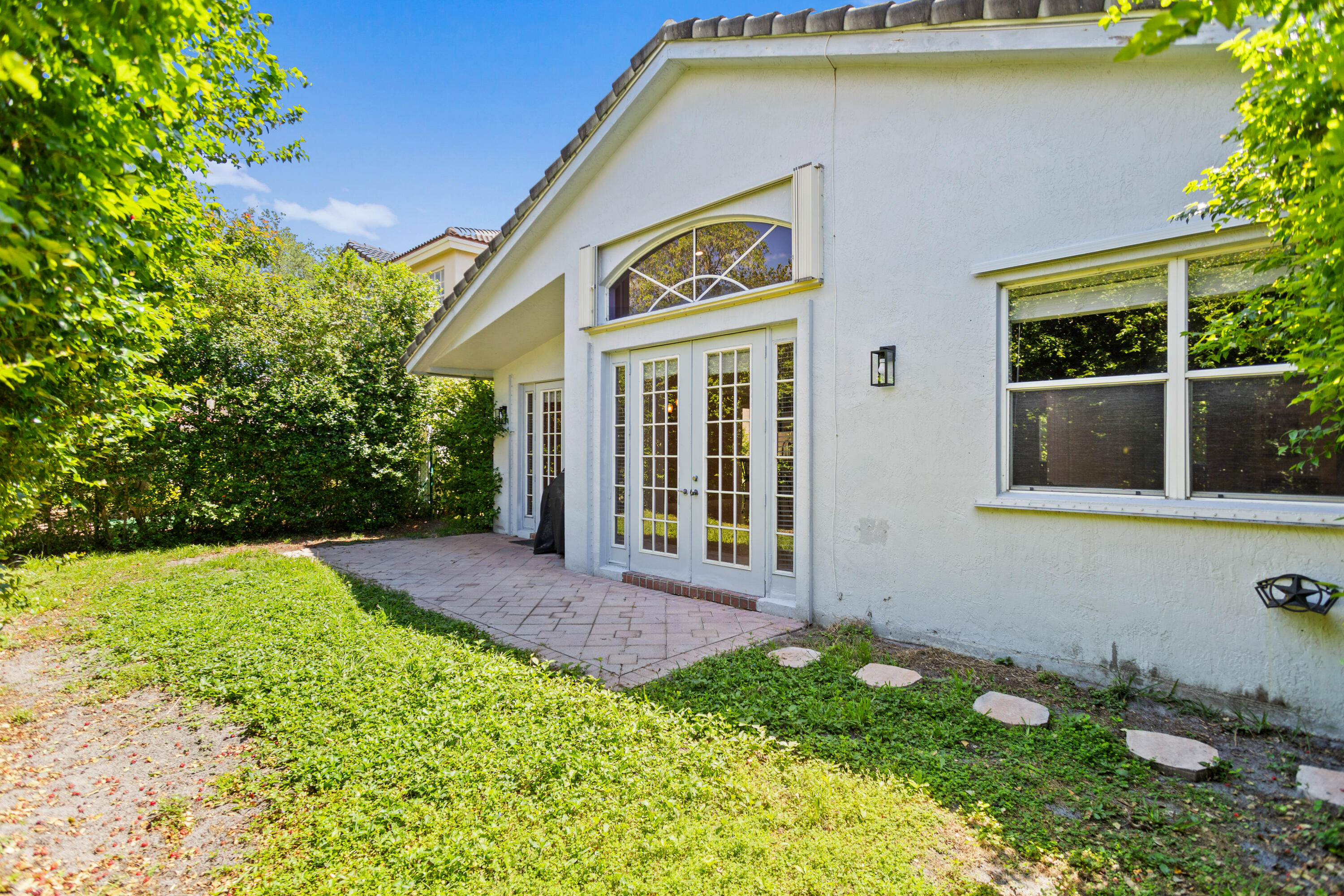 LAKEVIEW DRIVE SUBDIVISION - Residential