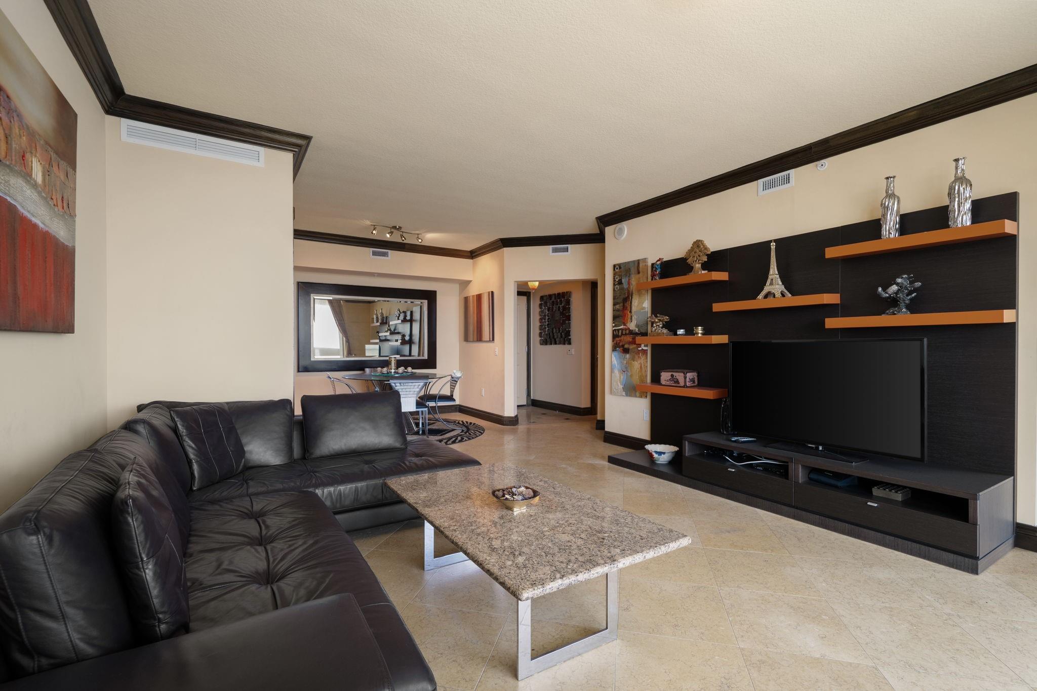 411 N New River Dr 2905