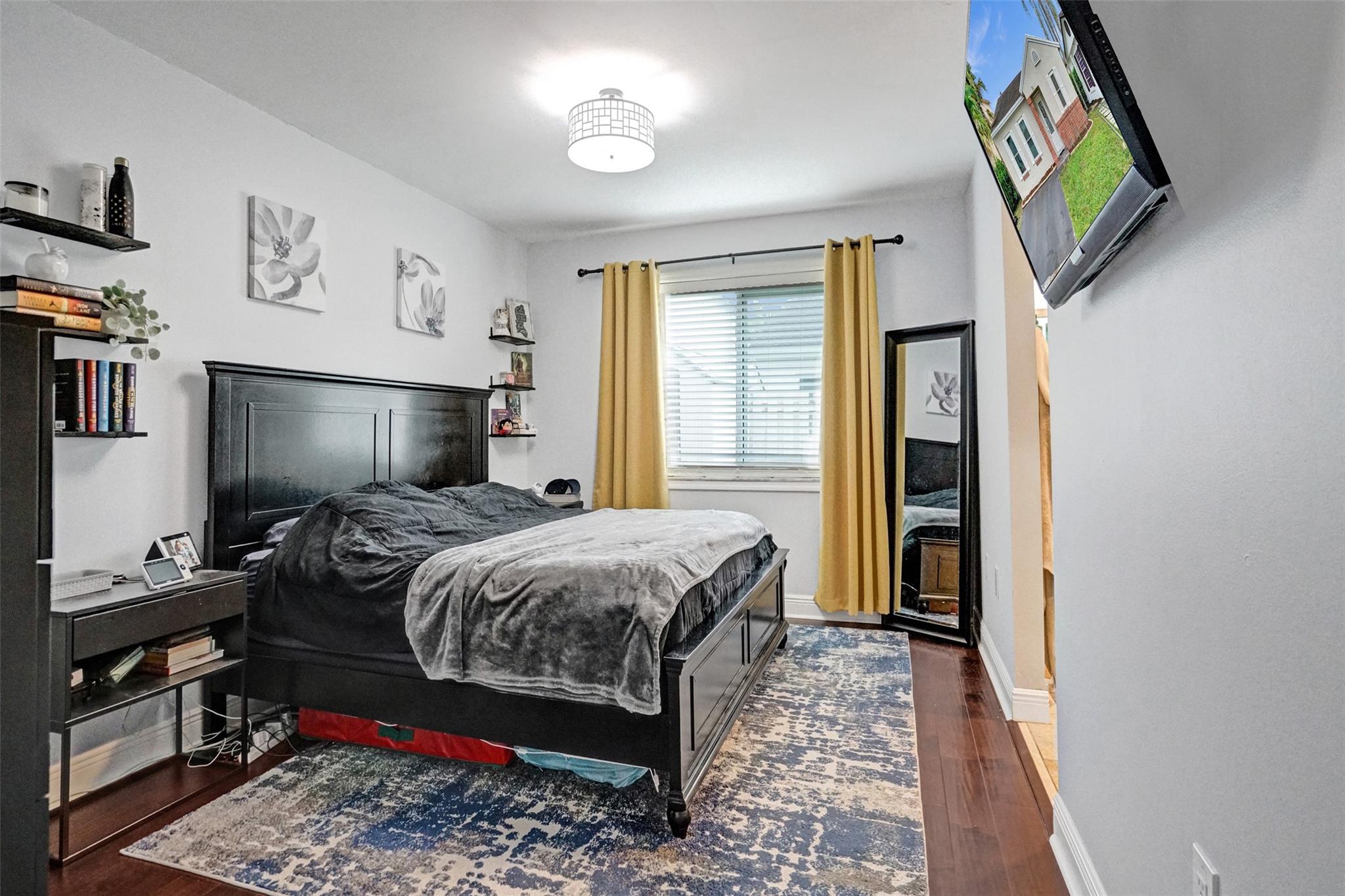 781 W Beckley Sq