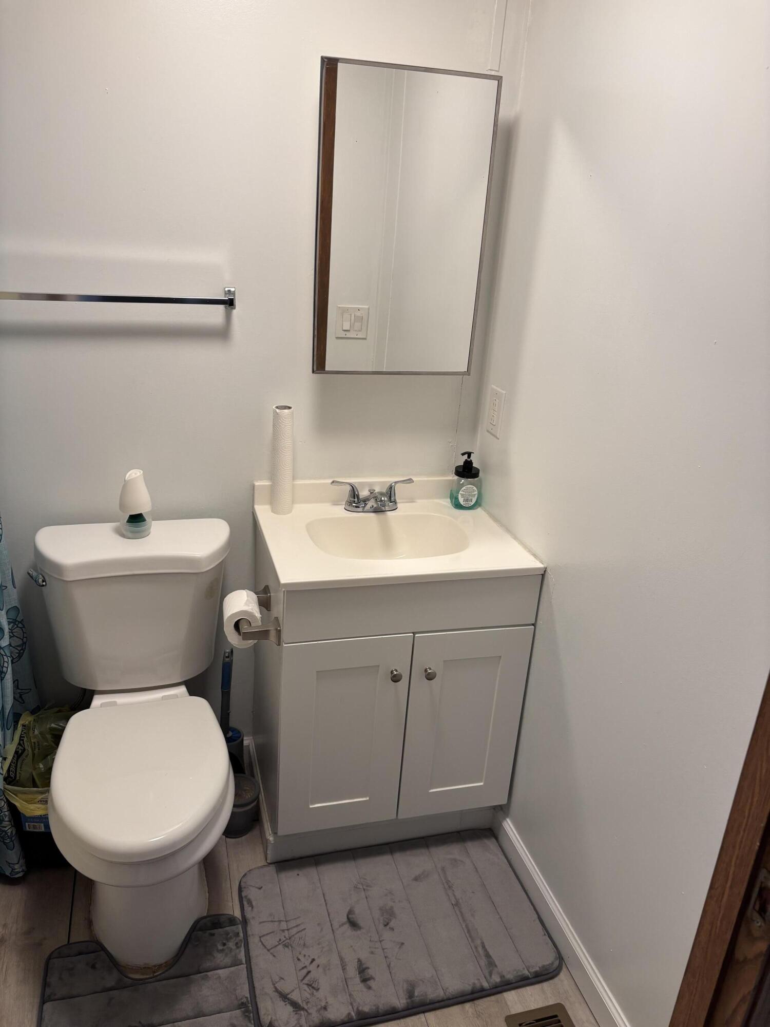 MANATEE MOBILE HOME PAEK - Residential