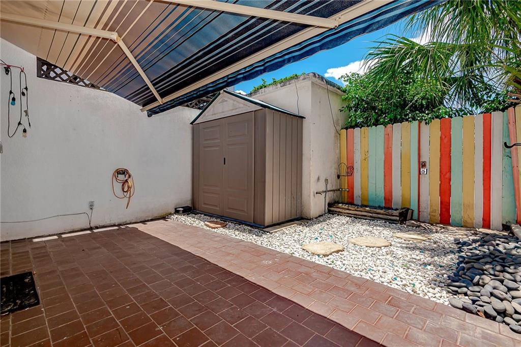 Pompano 7 - Residential
