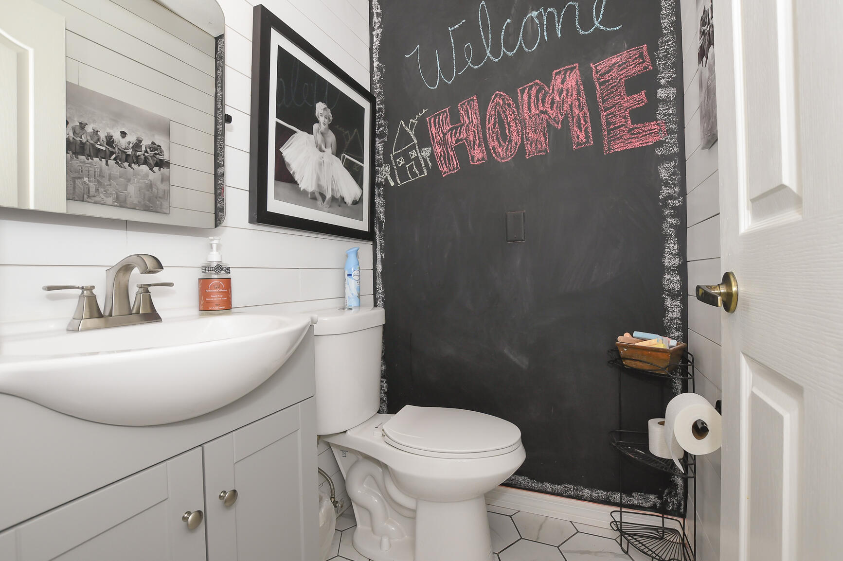 PINECREST LAKES - Residential