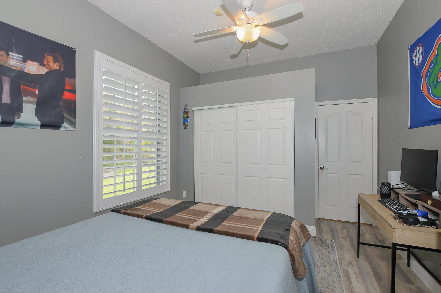 PINECREST LAKES - Residential