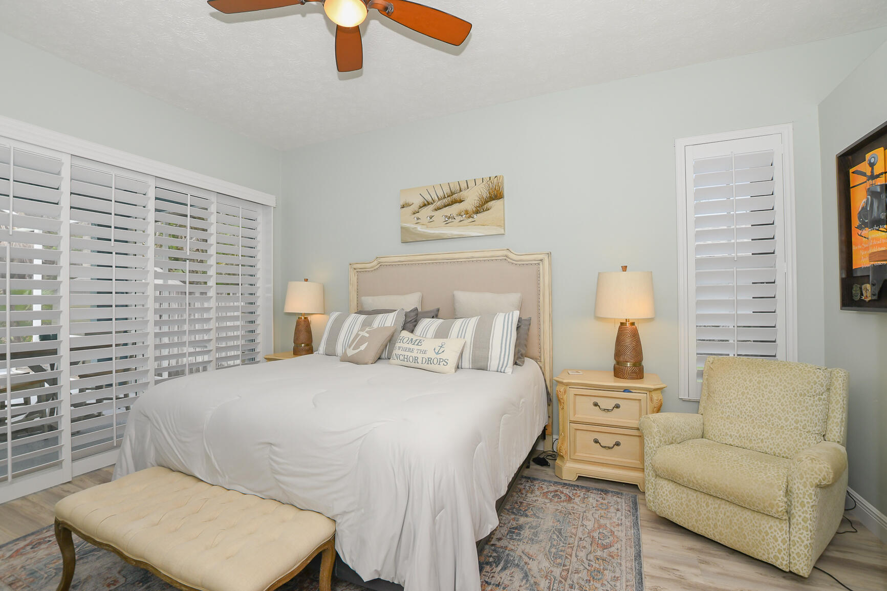 PINECREST LAKES - Residential