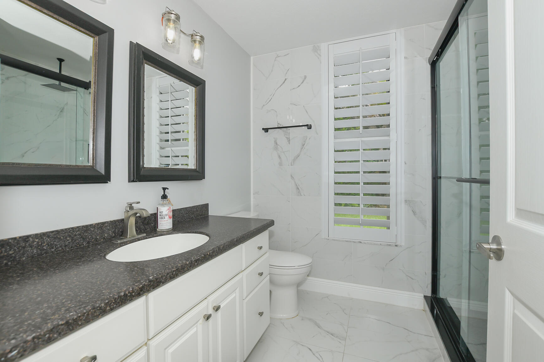 PINECREST LAKES - Residential