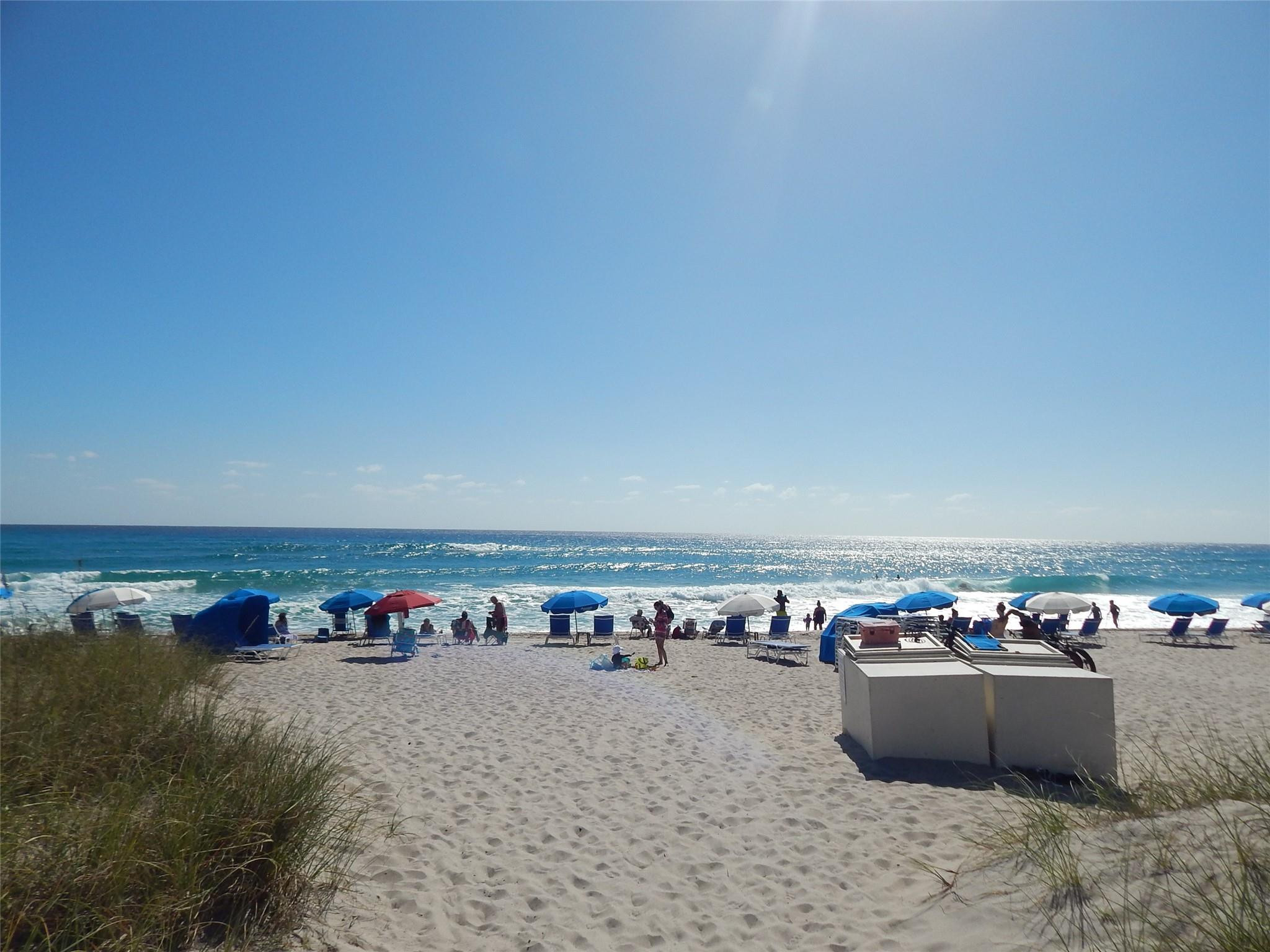 Kings Point Capri - Residential