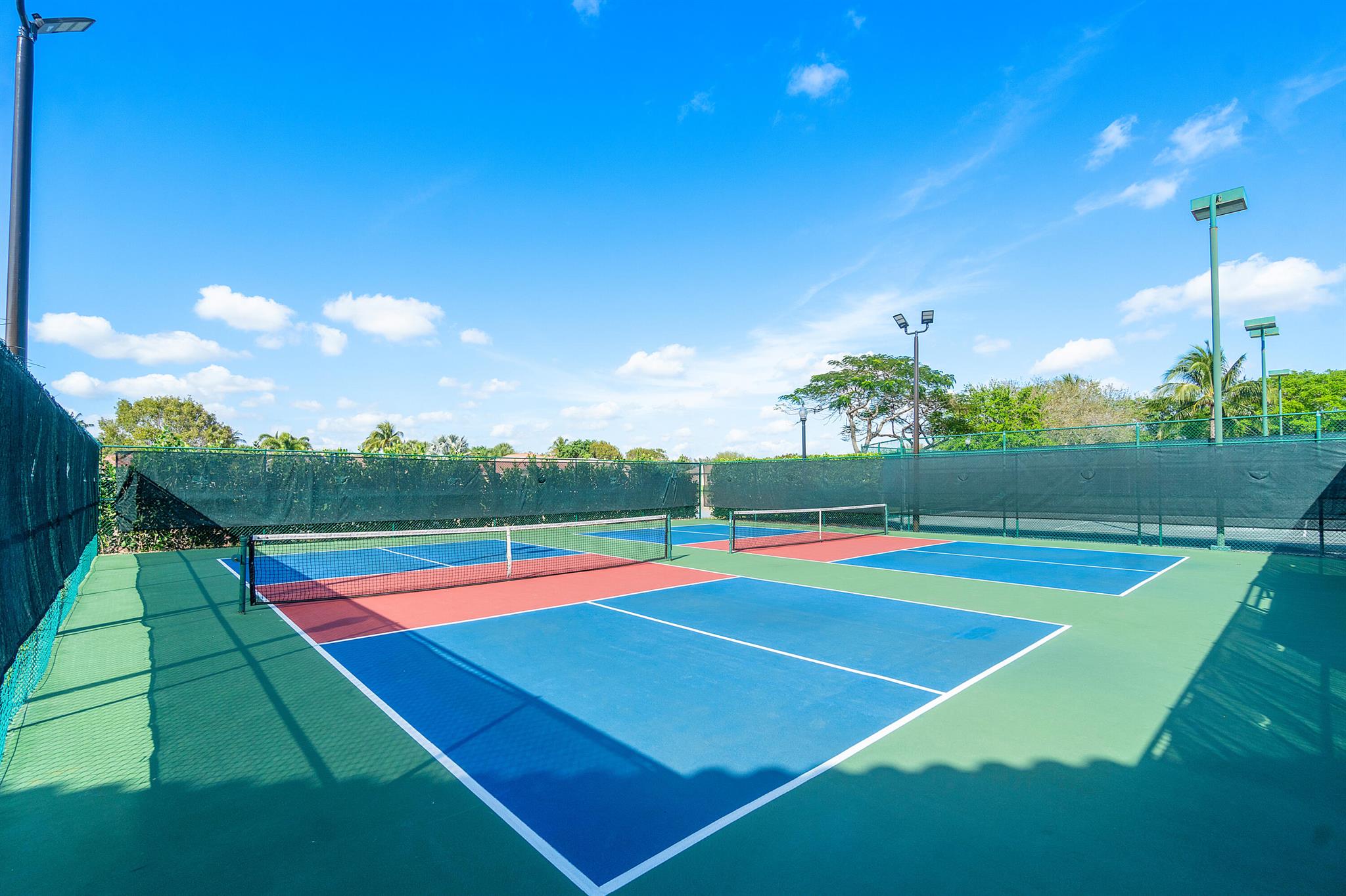 VILLAGGIO VILLAGES OF WIN - Residential