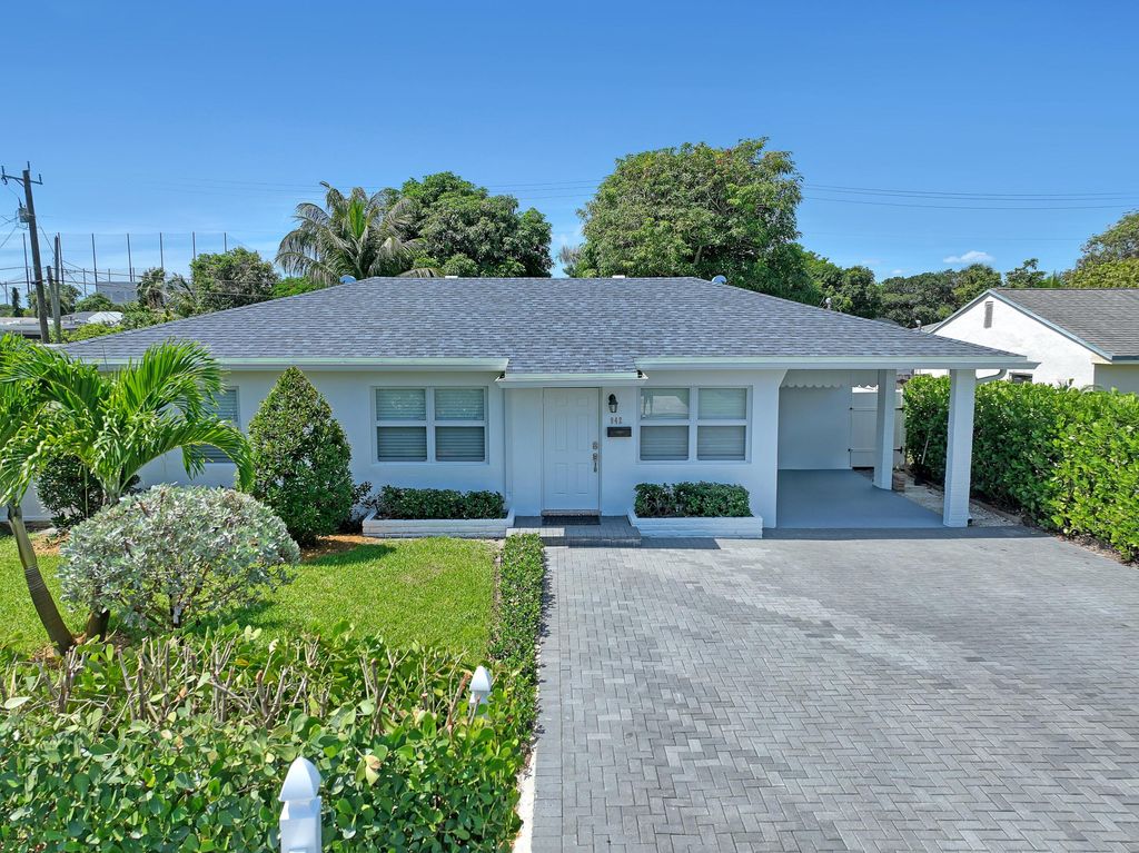 Photo of 942 Macy Street, West Palm Beach, FL 33405 (MLS # R11109434)