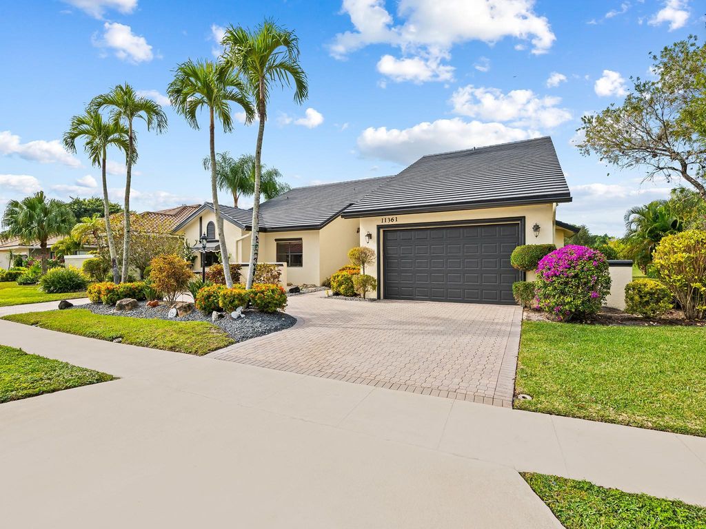 Photo of 11361 Boca Woods Lane, Boca Raton, FL 33428 (MLS # F10482417)