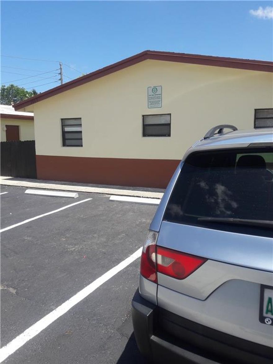 Ready for immediate move in. 1st last and half month security deposit. Easy approval process. Close to bus stop, school and park. Small pets allowed with pet deposit