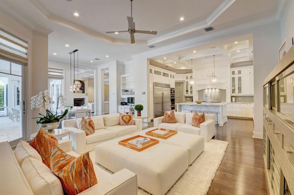 HAMPTONS - Residential