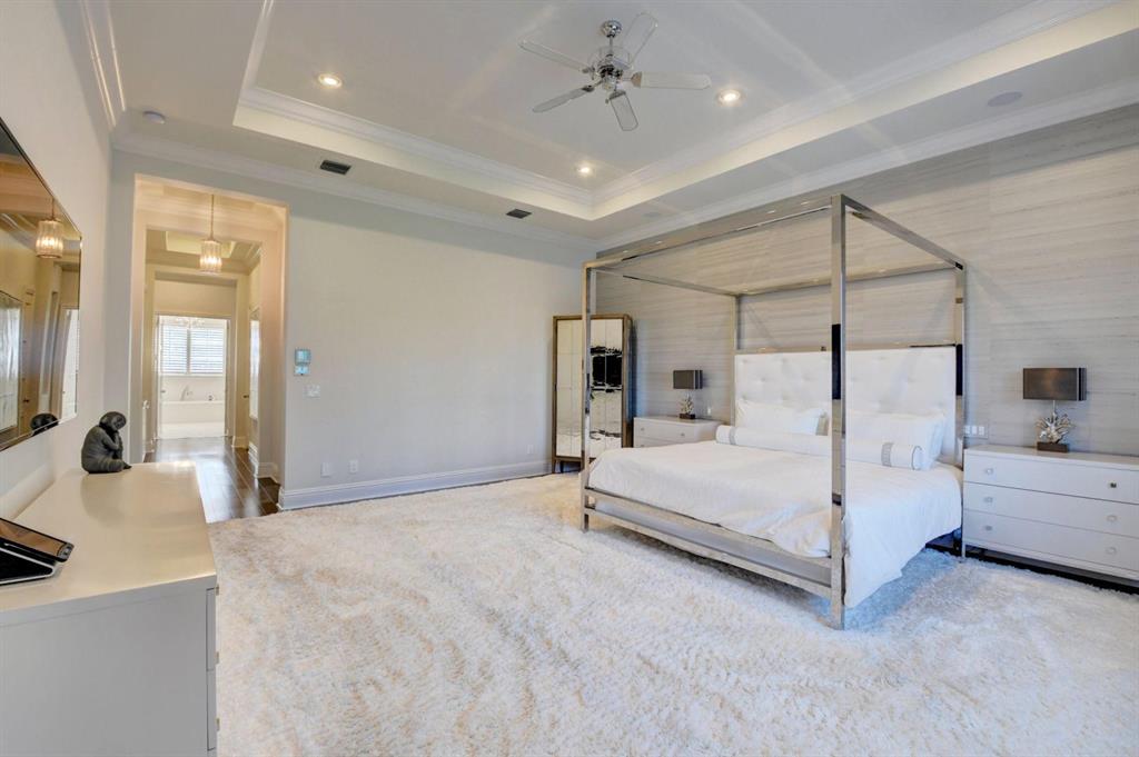 HAMPTONS - Residential