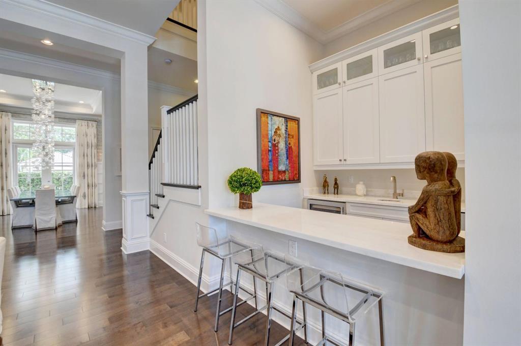 HAMPTONS - Residential