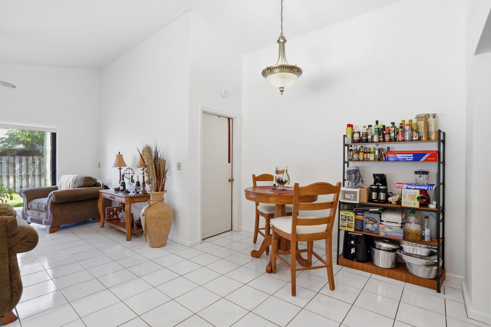 SUMMIT PINES - Residential