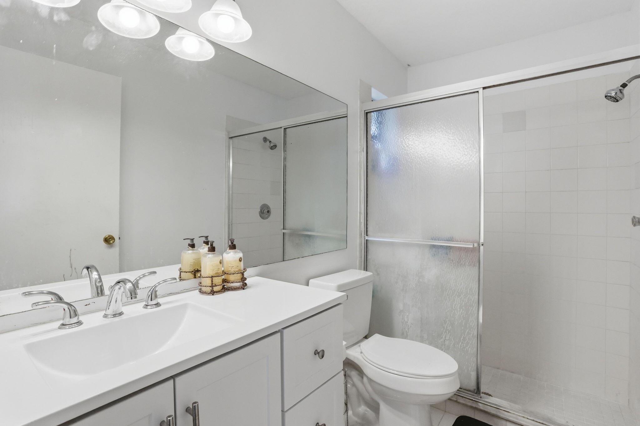 SUMMIT PINES - Residential