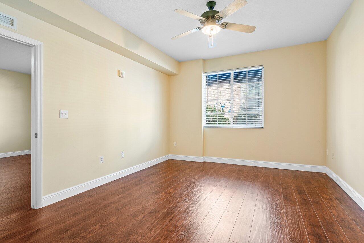 PINEAPPLE GROVE VILLAGE - Residential Lease