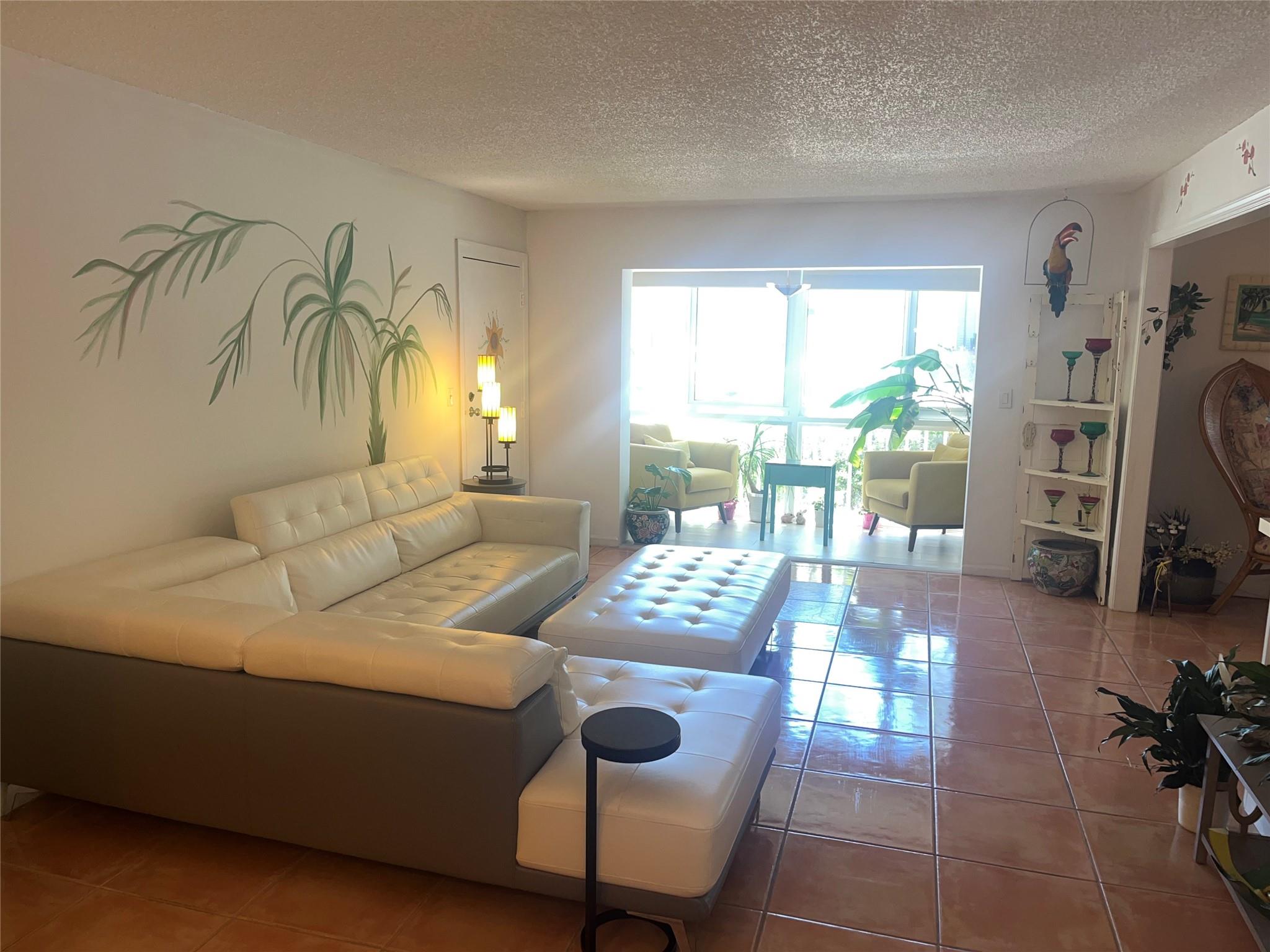 6217 Bay Club Dr 1