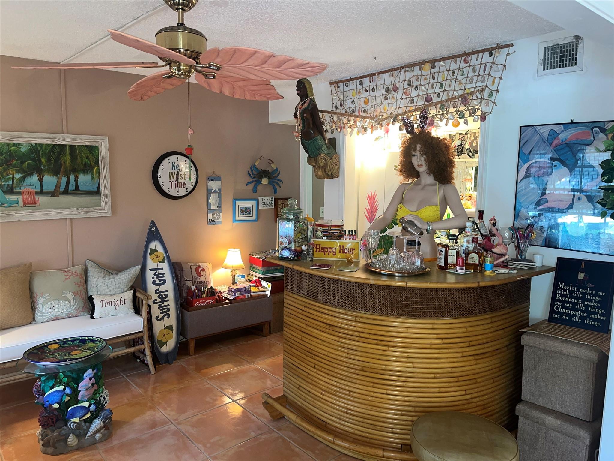 6217 Bay Club Dr 1