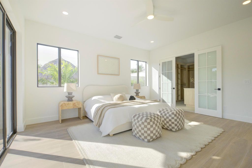 Photo of 226 NE 11th Street, Delray Beach, FL 33444 (MLS # R11136628)