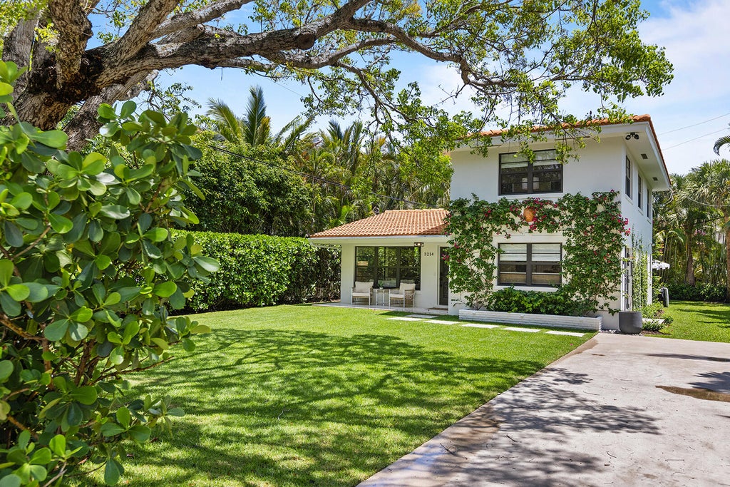 Photo of 3214 Washington Road, West Palm Beach, FL 33405 (MLS # R11132533)