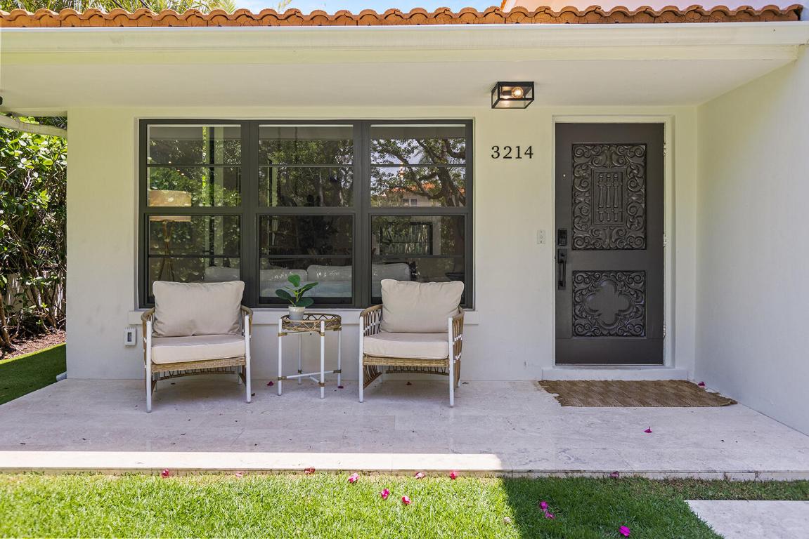 3214 Washington Road